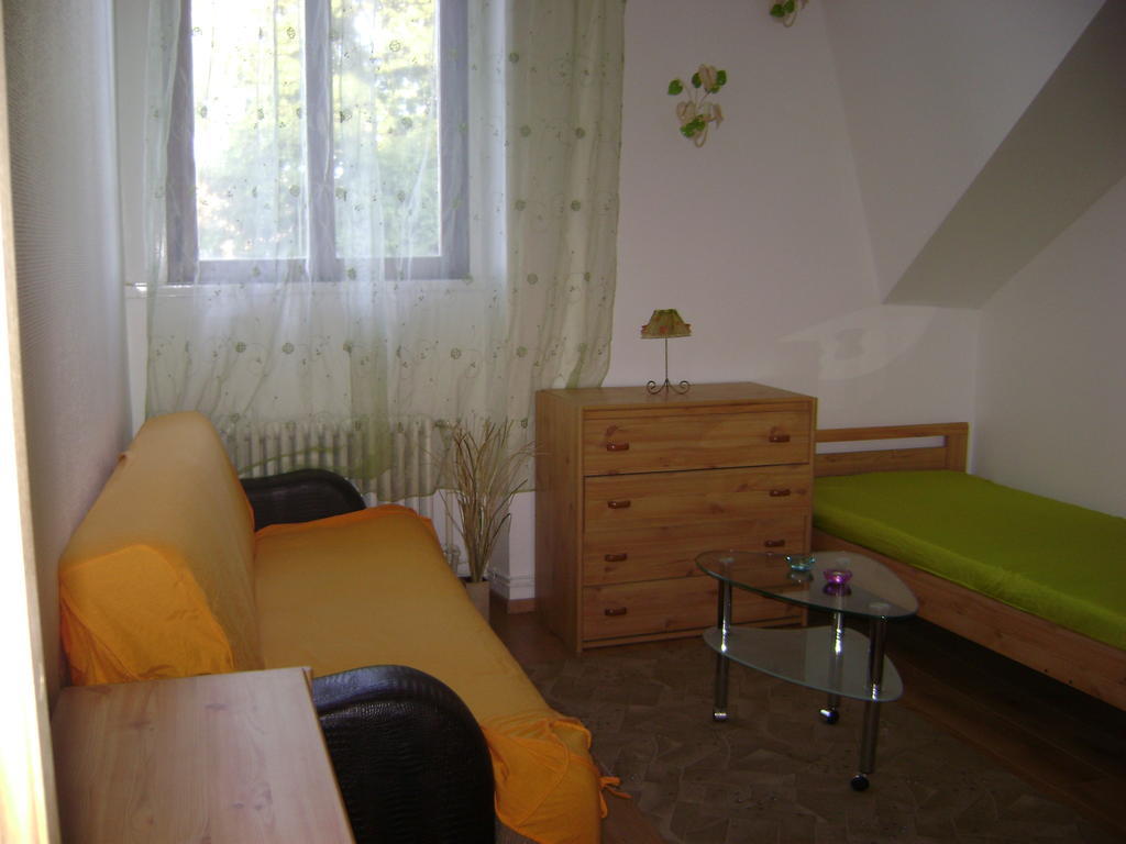 Maison D'Hotes - Borisov Cravanche Room photo